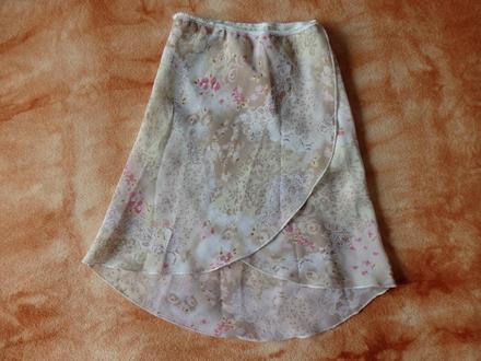 Lehká sukýnka, 110