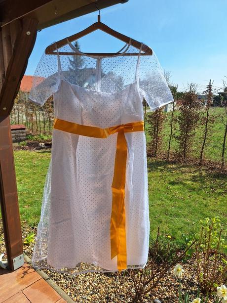 Svatební šaty bílé vel cca 42/44, 42