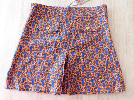 Dívčí sukně, 164