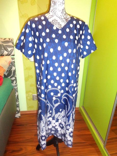 Krásné modré chladivé šaty, xl