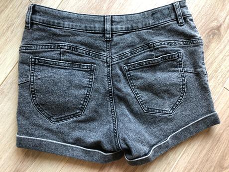 Kraťasy, velikost 36, terranova,36