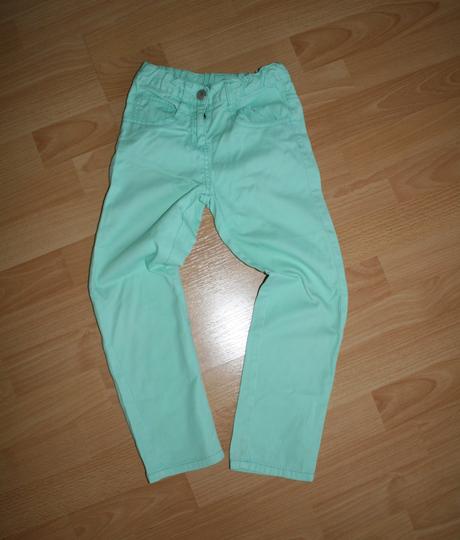 Rifle, džíny, lupilu,116