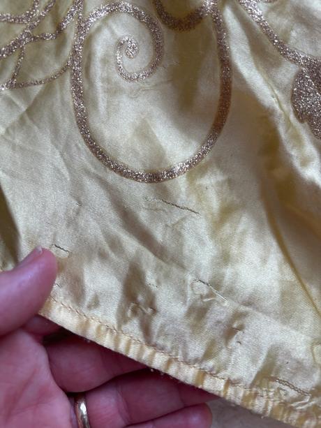 An11/ kostým kráska bell - v.3/4 roky zn. disney, 