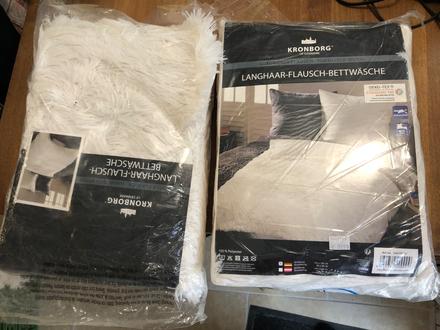 Teple povlečení s dlouhymi vlasy, chlupy, 