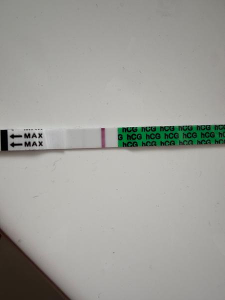 Dva pozitivní těhotenské testy. Mohu být těhotná?