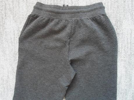 Šedé tepláky, primark,146