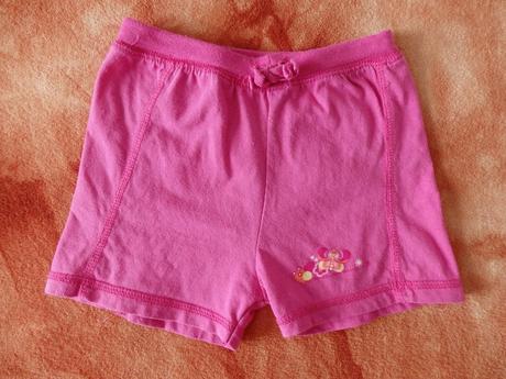 Krásné kraťasy s motýlkem - vel. 68 + 74, okay,74