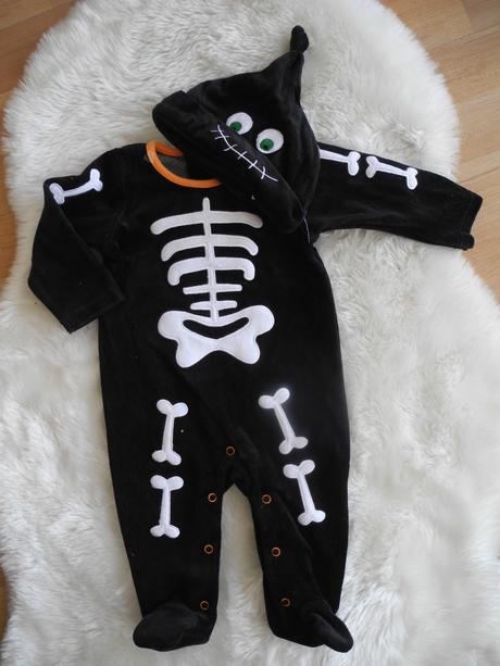 Kostým kostlivec, 