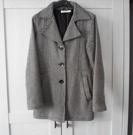 Černý bílý kabát kabátek, s