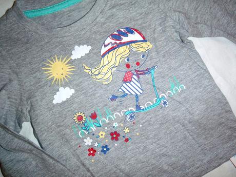Pěkné šedé tričko s holčičkou, young dimension,92