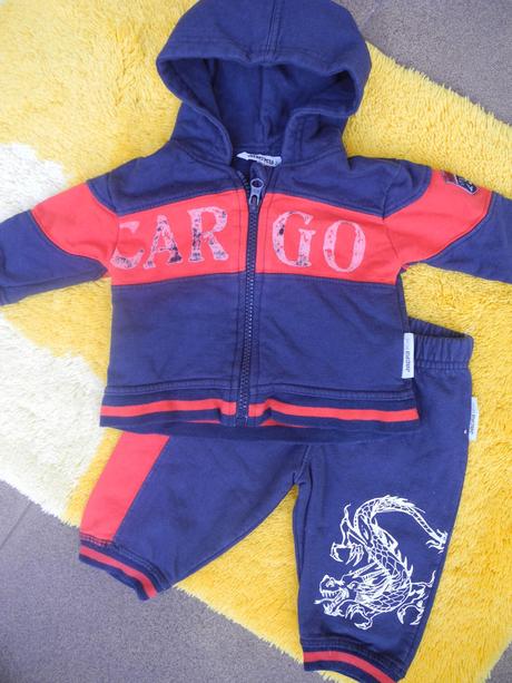 Tepláková souprava, 62