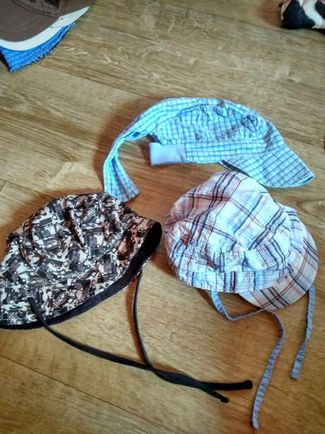 Letní čepičky vel. 62-68, ergee,62