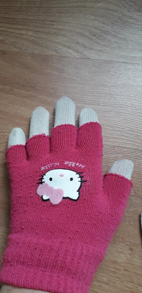 Rukavice hello kitty 6-12 let, c&a,122