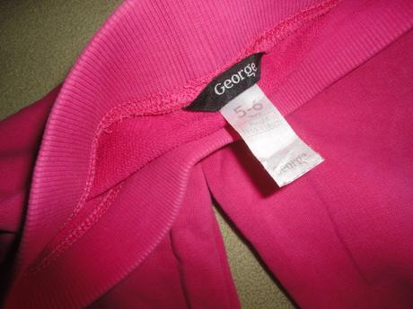 Tepláky 5-6 let, cena kus od nebo celkem, benetton,116