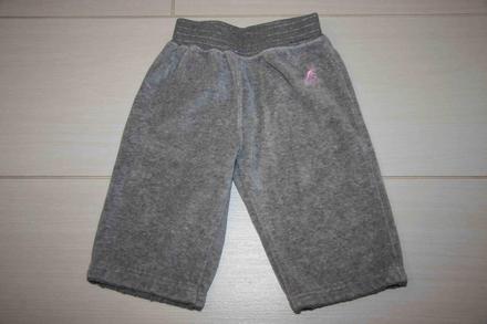 Semišové tepláčky, 68