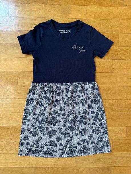 Šaty alpin pro, alpine pro,128