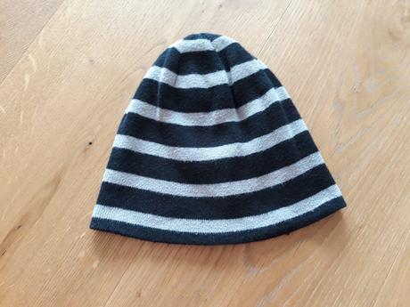 Hm čepička., h&m,104