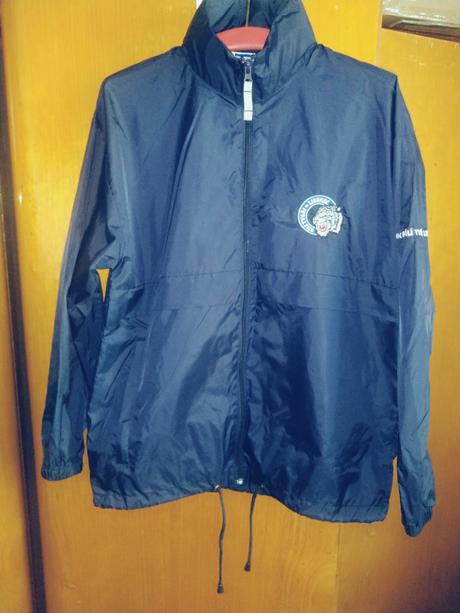 Chlapecká bunda, 158