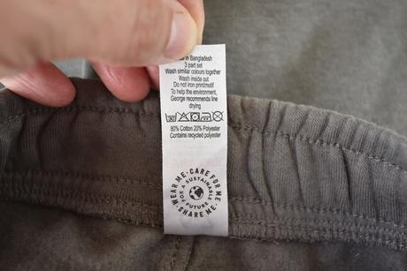 Kraťasy vel. 6 - 7 let, george,122