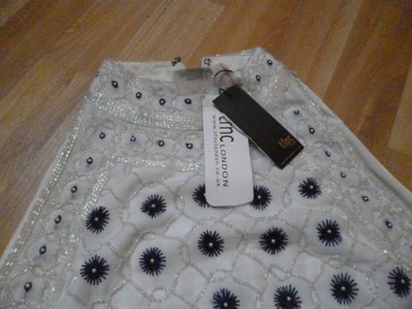 Šaty s korálky vel.m-l, m