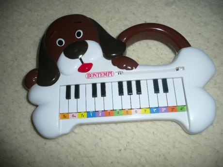 2x zvukové piáno pejsek, 