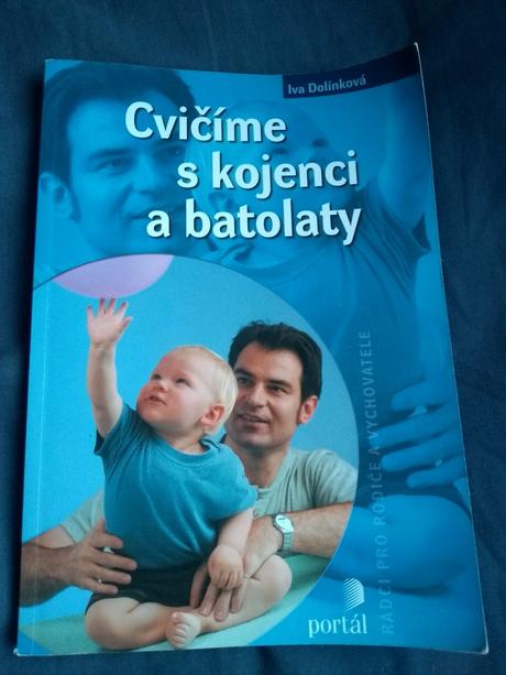 Kniha cvičíme s kojenci a batolaty, 