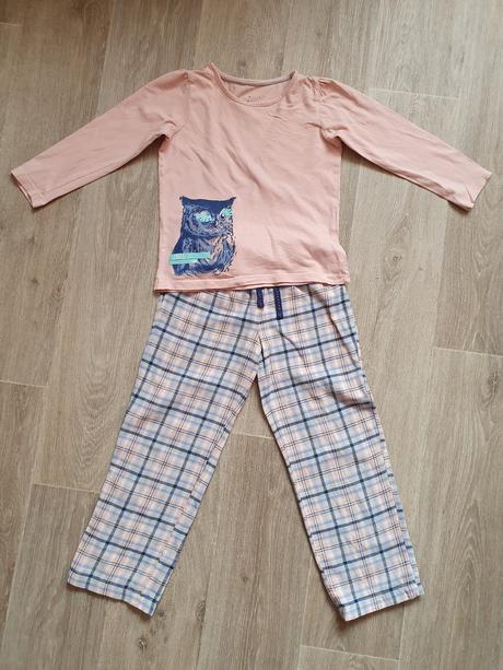 Dvoudílné pyžamo, lupilu,116