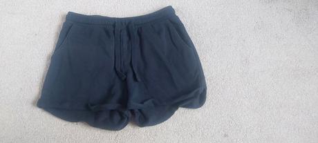 Šortky, c&a,xs