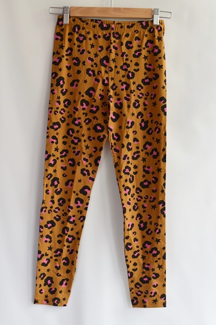 Legíny vel. 11 let, tu,146