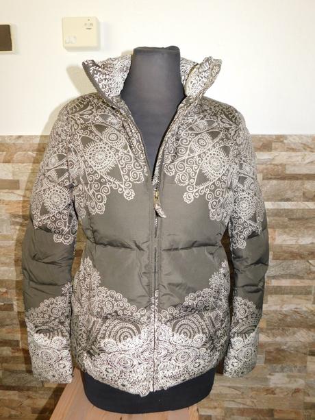 Dámská zimní buda, desigual,38