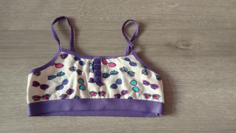 Bolerko podprsenkové, 146