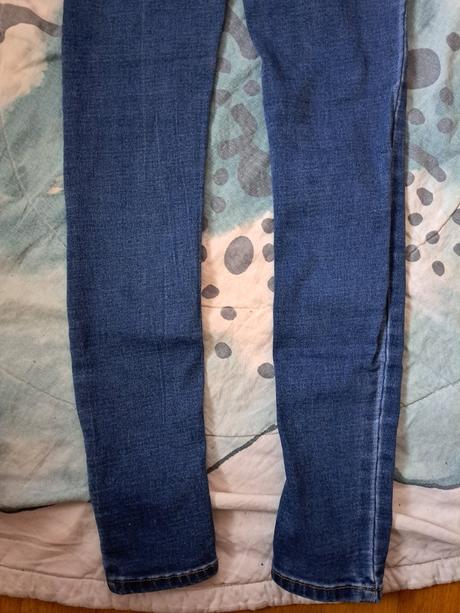 Slim džíny, house,158