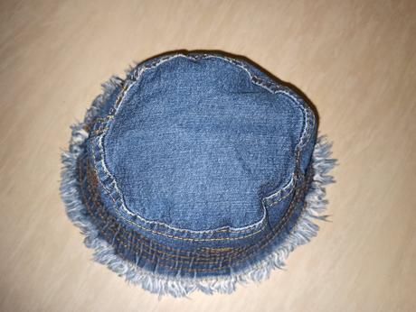 Riflový klobouček (cca 3 roky), 98