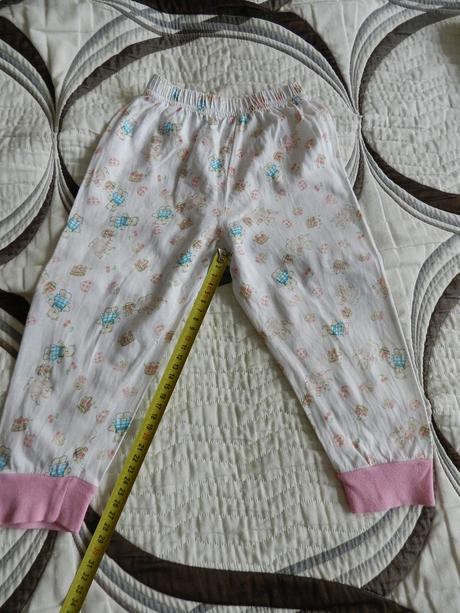 Pyžamo dvoudílné s medvídky, 92