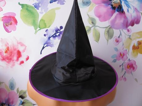 Karnevalový čarodějný klobouk,