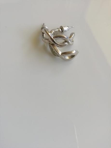 Naušnice bižuterie, 