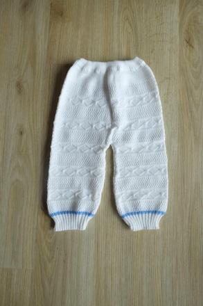 Přízové kalhoty, 62