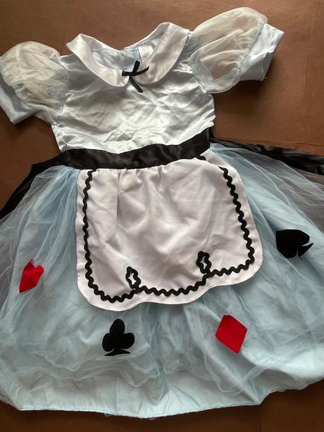 An13/ kostym alenka z říše divů - v.104,