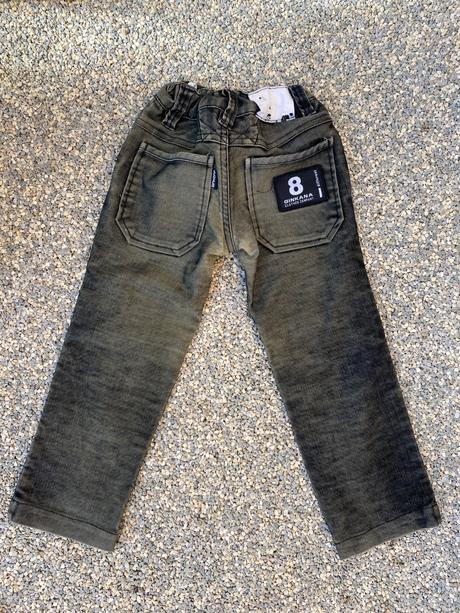 Džíny, 110