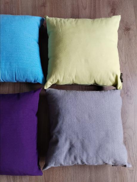 Designové polštáře 4 kusy,