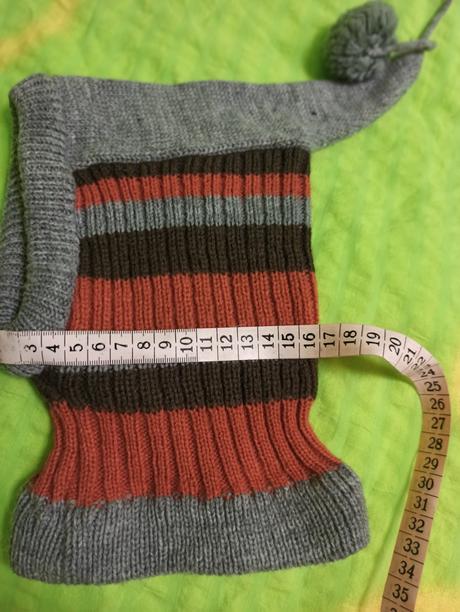 Teplé tepláky a čepice, 104–116