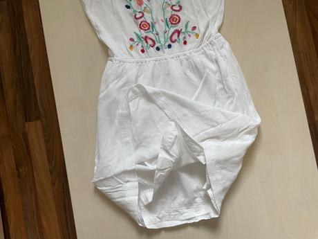 Šaty s retro výšivkou, vel s, esmara, esmara,s