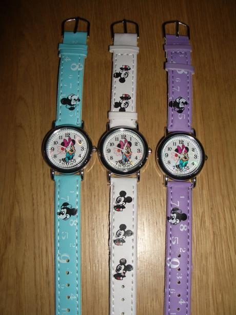 Nové hodinky minnie , baterie není součástí, 