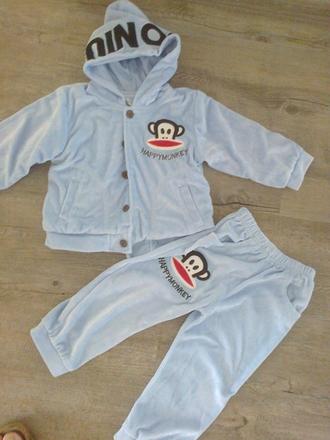 Sametová souprava s opicí, 86