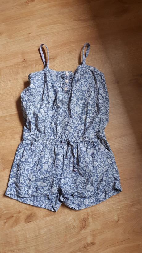Lehoučký letní dívčí overálek, h&m,140