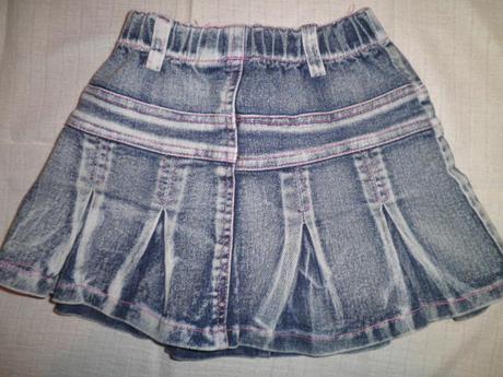 Riflová sukně, 104