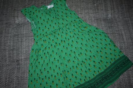 Roztomilé šatičky next s ananasy, kol 2017, 110, next,110