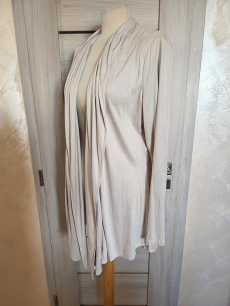 Lehký dámský kabátek, bandolera,42