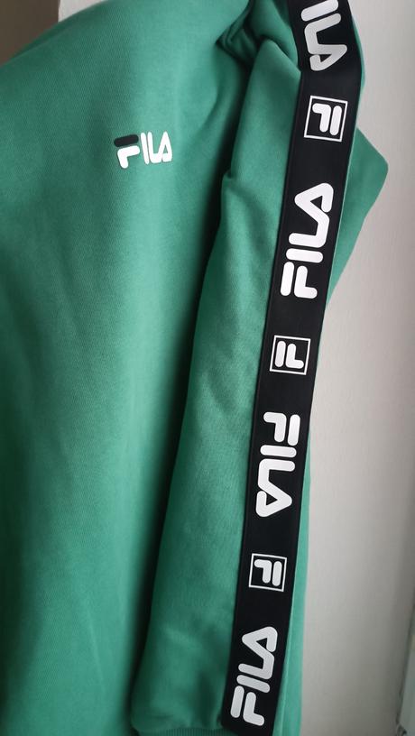 Nová nenošená mikina, fila,170