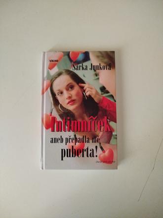 Intimníček aneb přepadla mě puberta,
